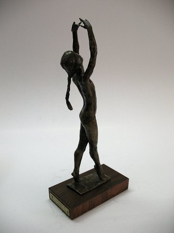 solgt Sterett-Gittings Kelsey bronce figur