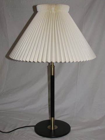 Le Klint table lamp