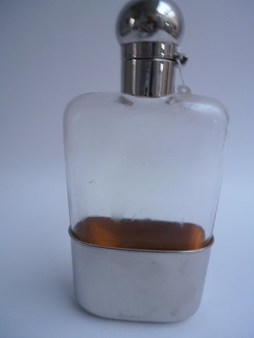 Flask in glass, Denmark approx. 1920.