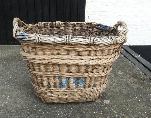 item no: 205032