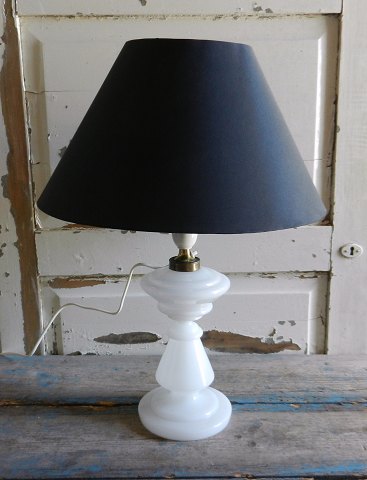 1800tals opaline lampe