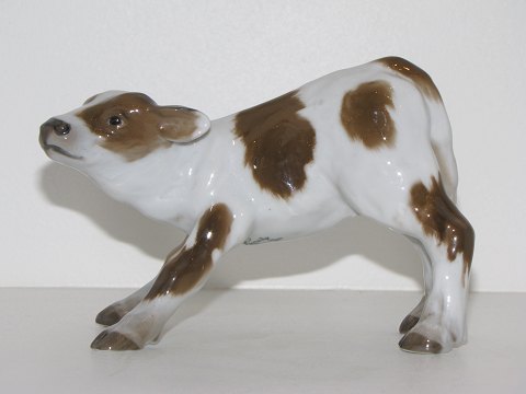 Lyngby Denmark
Figurine of calf