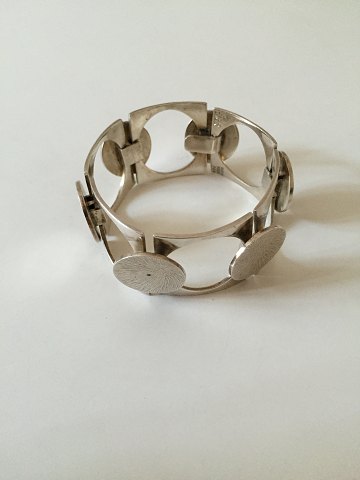 item no: 223205