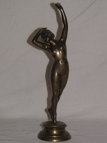 Nøgen kvinde
Bronze