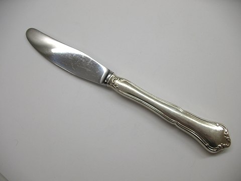 Anne Marie knive