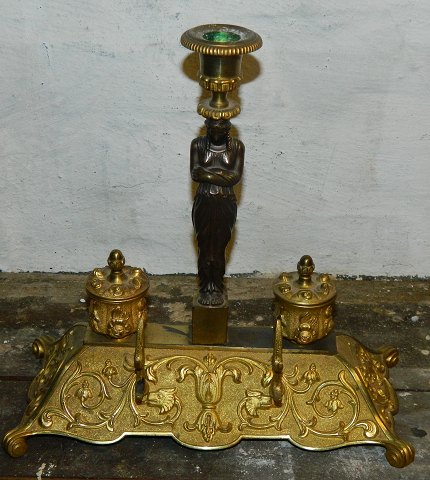 Inkwell with candle holder in bronze from the 19th. century