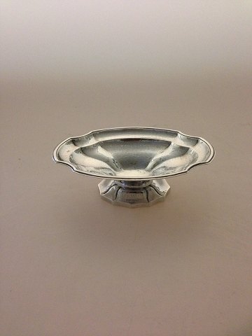 item no: 255896