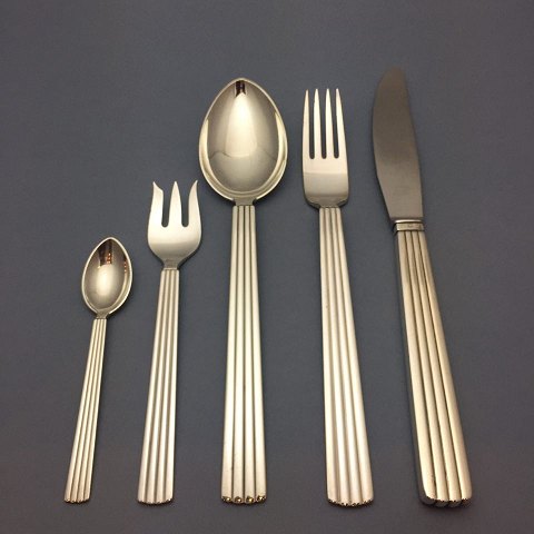 item no: 258452