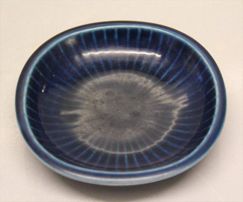 Aluminia Copenhagen Faience 2638 Marselis Blue bowl 11,5 x 2.5 cm, round with 
stribes, 1953
