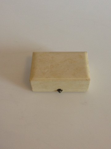 item no: 270516