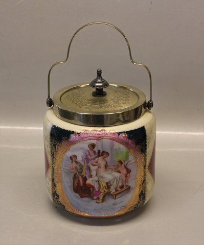 Cracker Jar Austrian Porcelain Vienna Royal  Classical motif Angelica Kauffmann 
? ca 14 x 14 cm without the brass handle