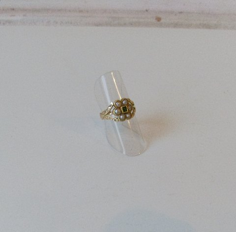 1800tals 14kt guld ring med ægte perler og smaragd