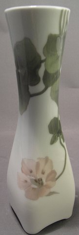 art nouveau porcelæn vase fra royal copenhagen nr 483-208. 1.sort