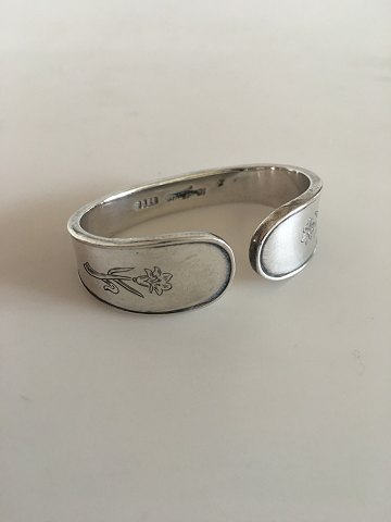 Hans Hansen Sterling Sølv Serviet Ring med Blomster Motiv