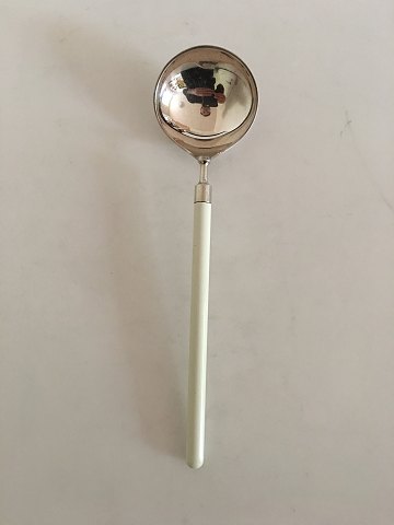item no: 303279