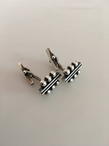item no: 308015