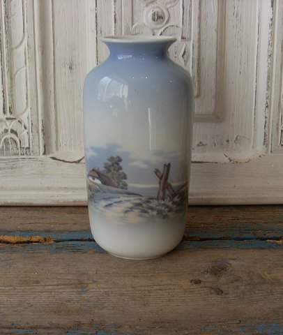 Lyngby vase no. 153-2-80