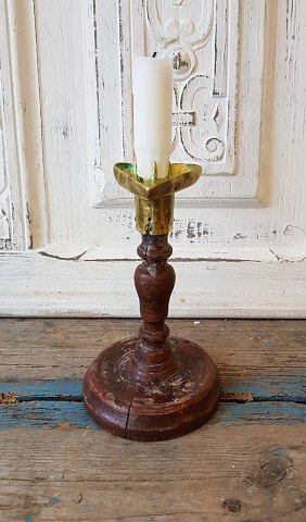 19th century candlestick made in wood and brass