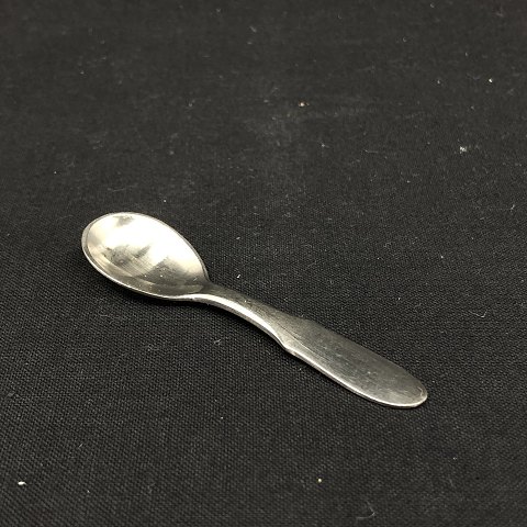 Mitra/Canute salt spoon from Georg Jensen
