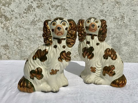 Staffordshire fajance hunde
*700kr