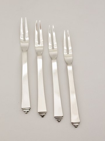 item no: 385131