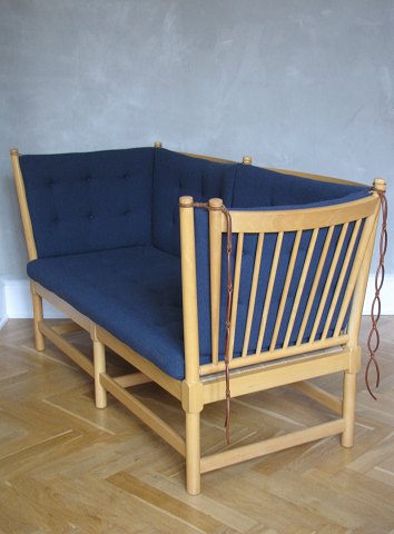 Modell 1789
Couch Sofa
Buche
Børge Mogensen
