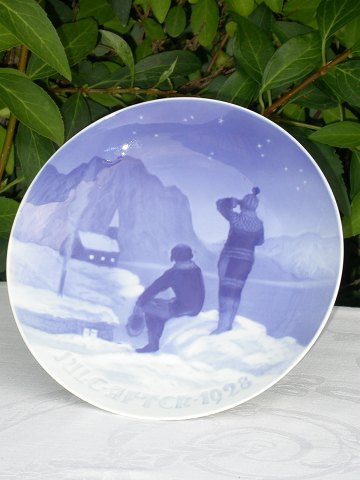 Bing & Grondahl  Christmas plate 1928
