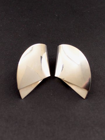 item no: 448100