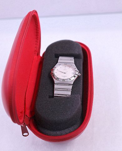 Omega 
Constellation ur