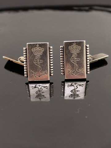 item no: 456824
