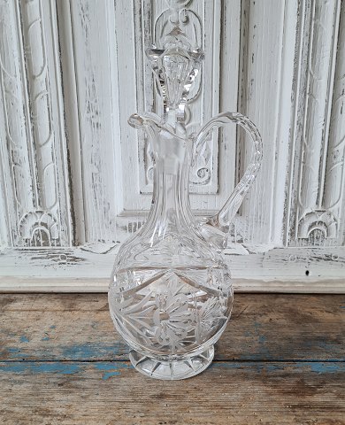 Beautiful crystal carafe with handle