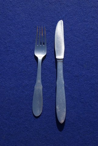 Georg Jensen Mitra dull Danish stainless steel flatware, settings luncheon 
cutlery of 2 pieces