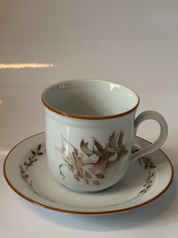 Coffee cup with saucer #Jagtstellet Mads Stage
"Moose"
Height 7 cm
SOLD