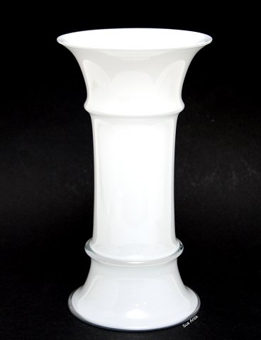 Vase mellemstor, MB serien, Holmegaard