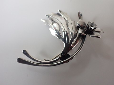 V.Wolny - sterling sølv broche med zirkon.