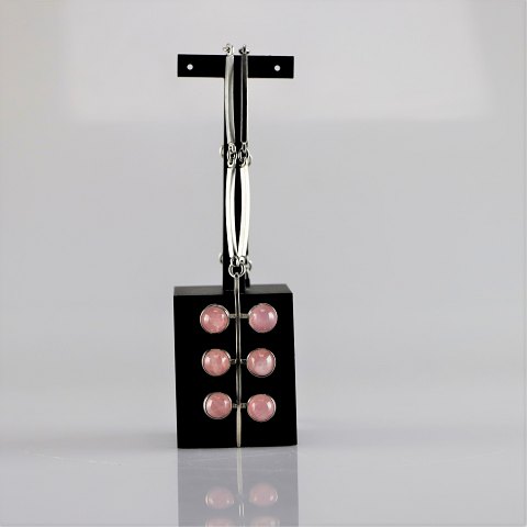 item no: 525900
