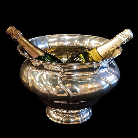 item no: 532565