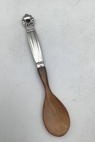 item no: 533698