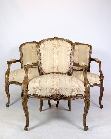 Rococo armchairs - decorated fabric - dark wood - 1930s.
Great condition
