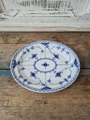 Royal Copenhagen Blue fluted half lace dish no. 749