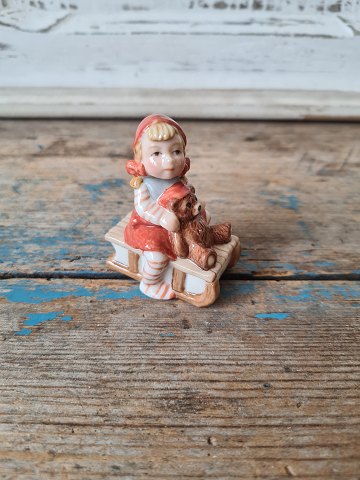 Royal Copenhagen figur - Pixie nisse på kælk No. 764