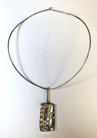 Sölvform. Ole Bent Pedersen. Silver pendant with necklace (925).
