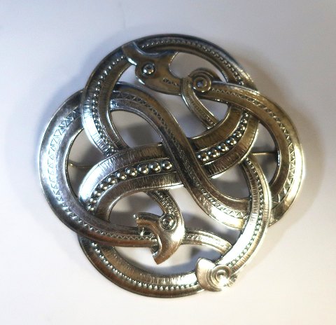 Silver brooch in Viking style (830). Diameter 55 mm.