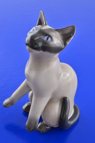 Bing & Grøndahl figur 2308 Kat
 
