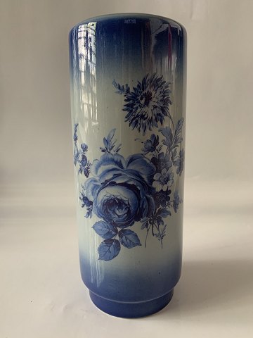 Vase Michael Andersen Bornholm.
Dec. No. 3315
Height 22 cm