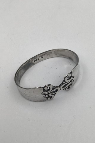 item no: 556374