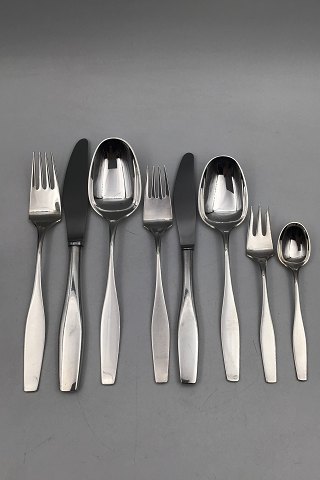 item no: 557647