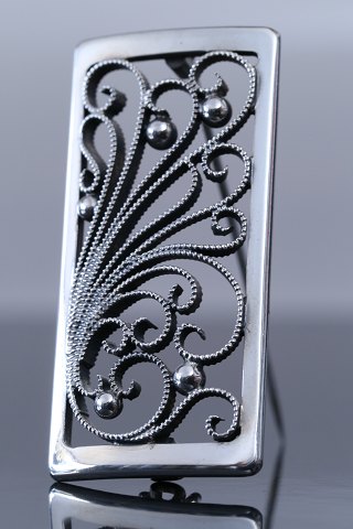 item no: 558075