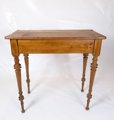 Entrance Furniture - Oak - Round Legs - 1890s
Great condition
