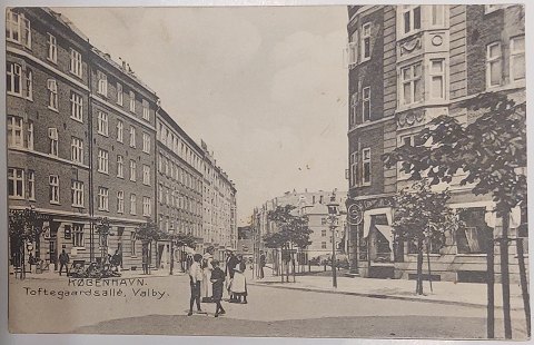Postkort: Motiv fra Toftegaards Alle, Valby I 1910